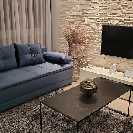 Apartment Amber S Podzemnom Garazom