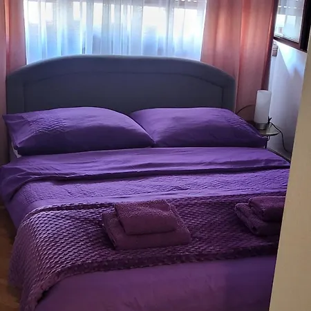 Apartment Amber S Podzemnom Garazom Split