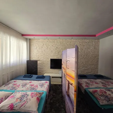 Apartment Amber S Podzemnom Garazom