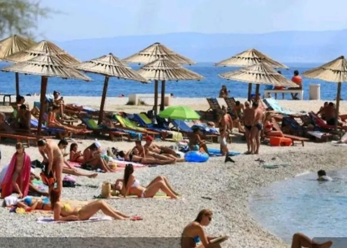 Amber S Podzemnom Garazom Apartamento Split