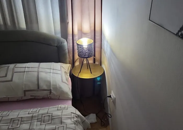 Amber S Podzemnom Garazom Apartamento *